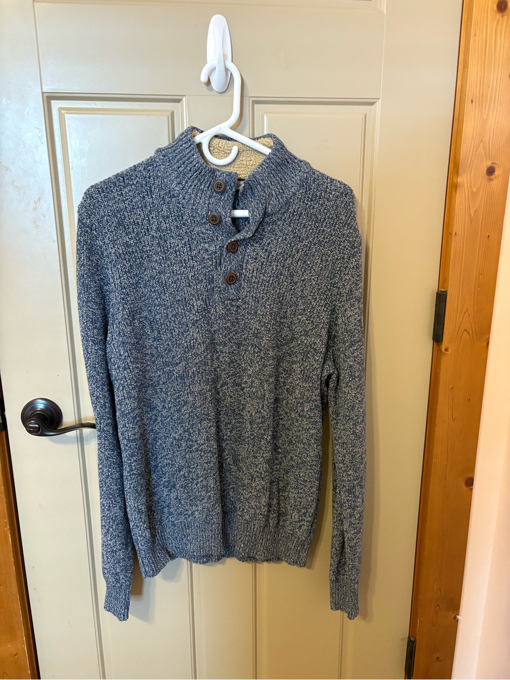 G.H. Bass & Co. Men's Heathered Grey Button-Neck Turtleneck Sweater